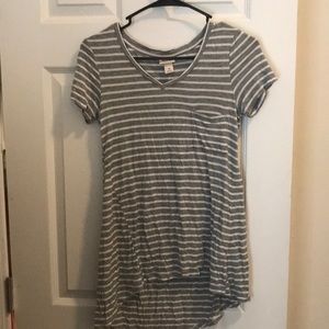 High low striped shirt